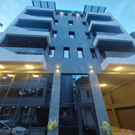 Executive Suites By Modern Living Skopje Luaran gambar