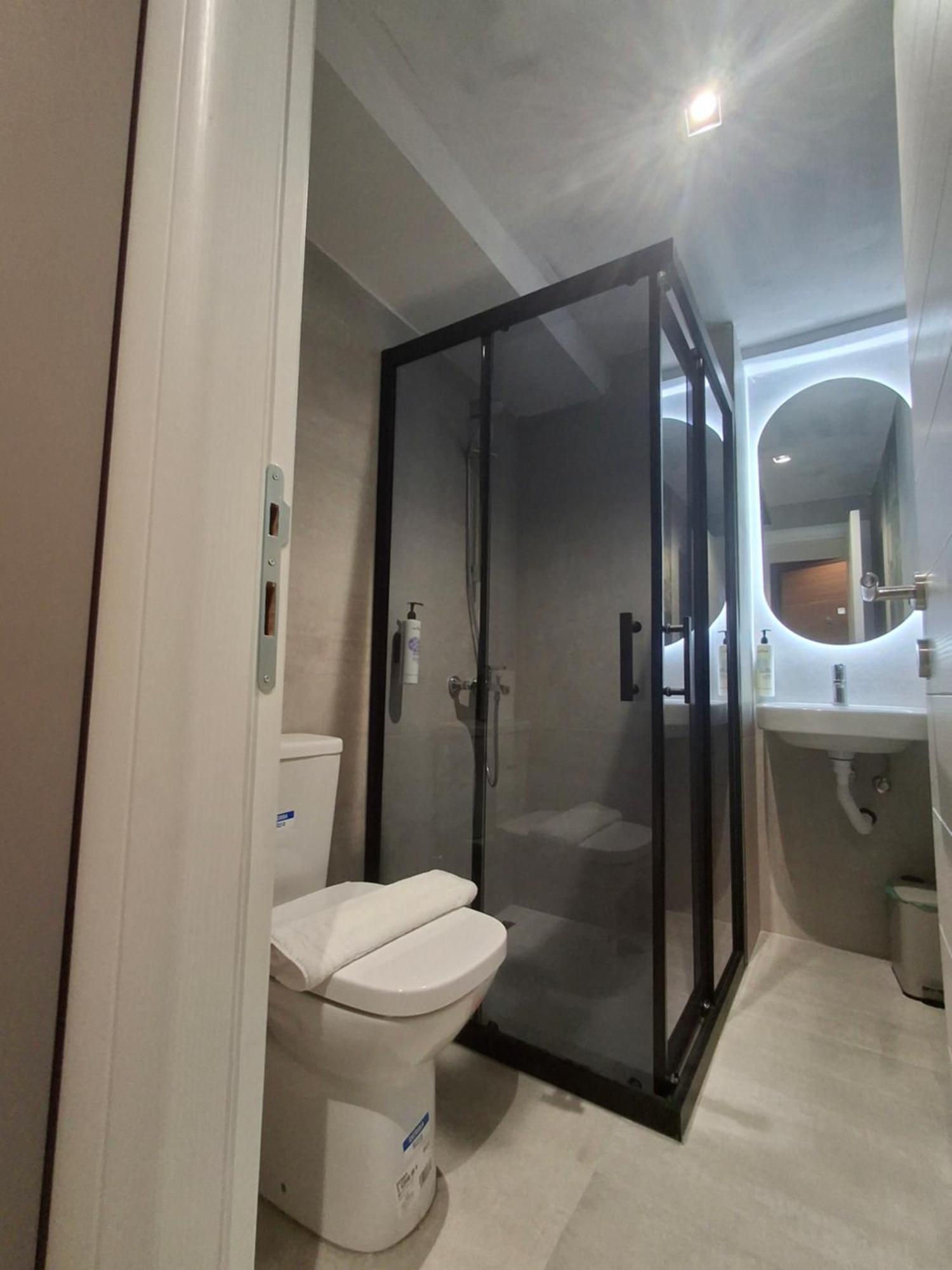 Executive Suites By Modern Living Skopje Luaran gambar