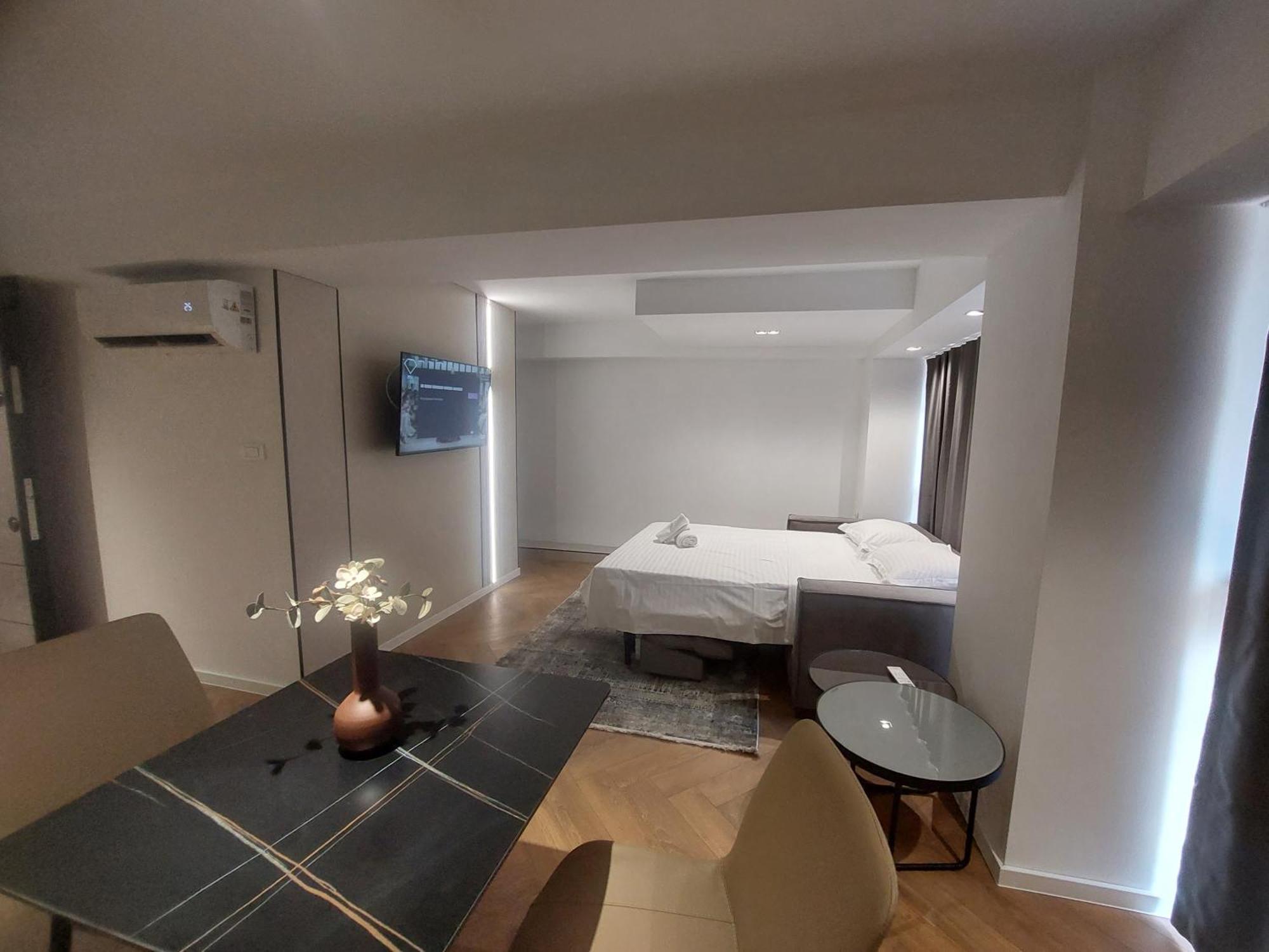 Executive Suites By Modern Living Skopje Luaran gambar