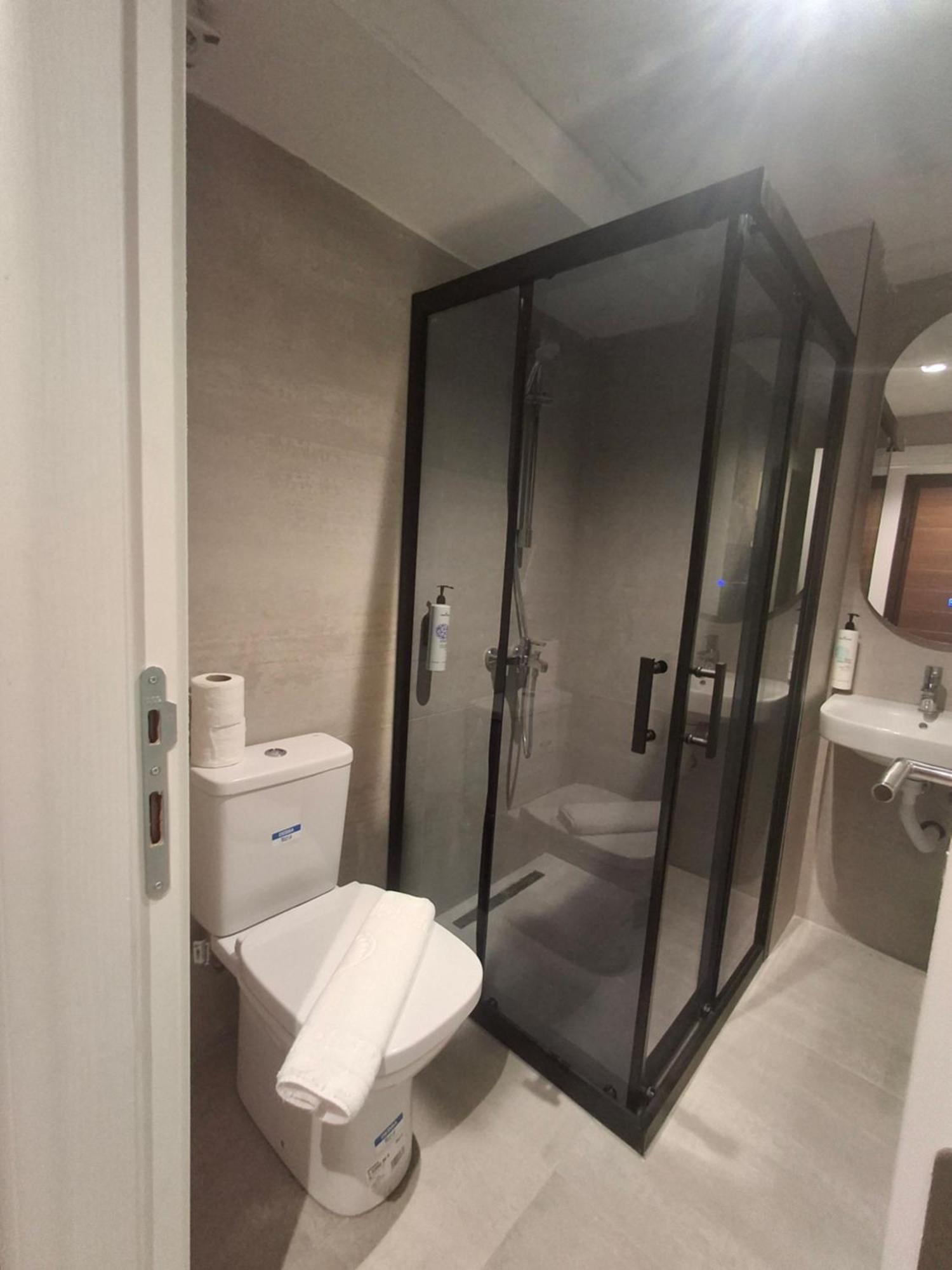 Executive Suites By Modern Living Skopje Luaran gambar